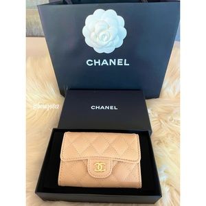 💕SOLD-CHANEL Beige Clair Quilted Caviar Flap Card Holder